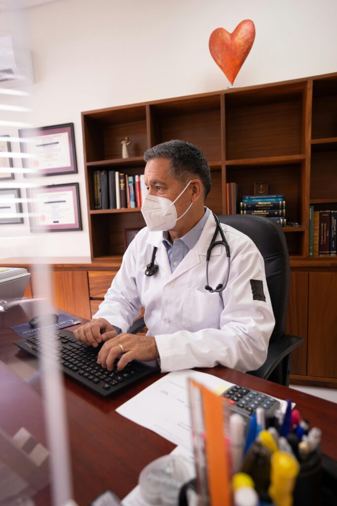High-paying cardiologist jobs and medical careers in the United States