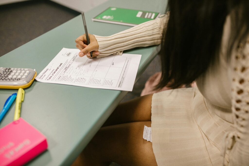 how to prepare for government job tests in Pakistan