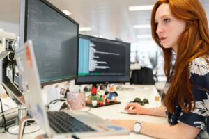developer presenting tech portfolio for international job application