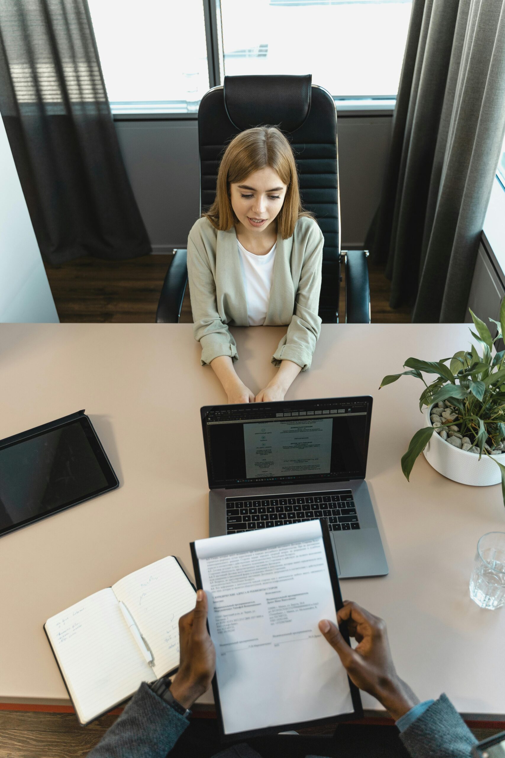 Job candidate confidently answering interview questions using structured STAR method technique